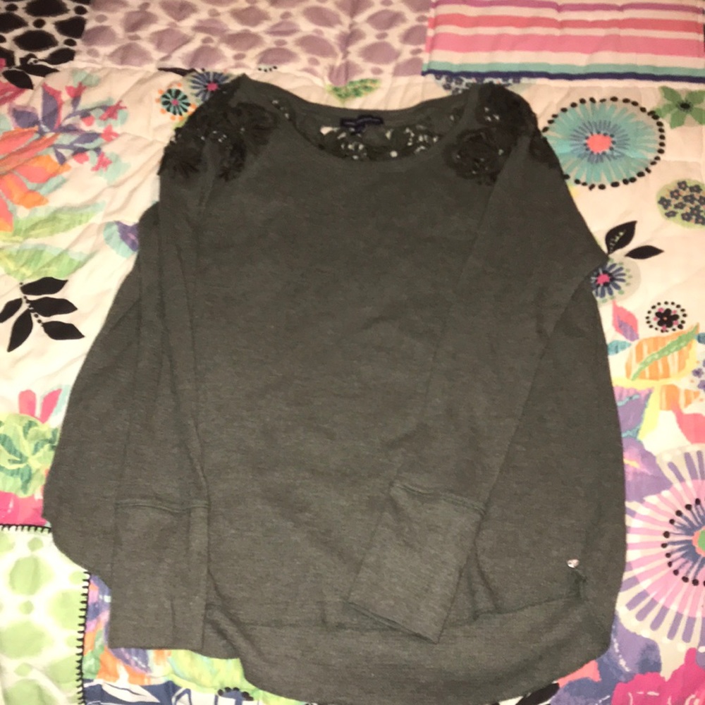 green lace long sleeve shirt
